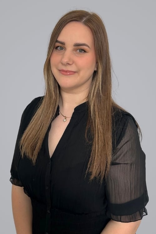 Kaitlin Lester Headshot